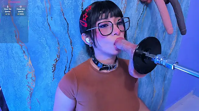 linda sofi   online show from February 11, 8:25 pm