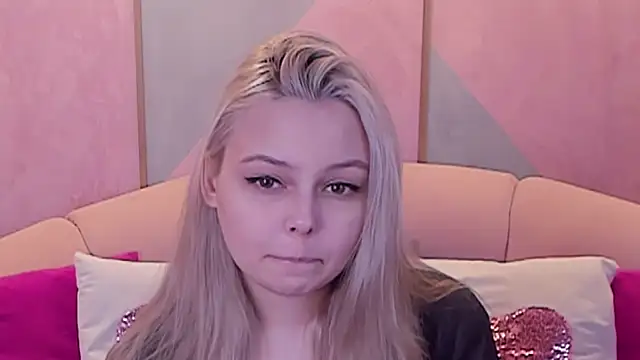 CLAIRE VOGT online show from February 20, 6:06 am