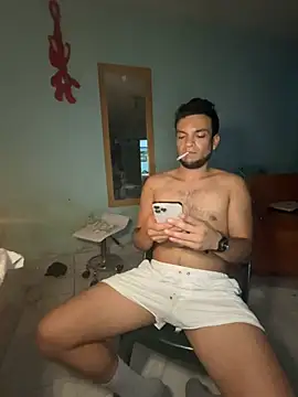 Snapshot of Brunohorny@xh chatting on February 28, 11:17 pm Brunohornyxh online show from February 28, 11:17 pm