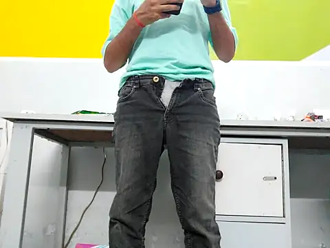 Lustyluckyy online show from March 21, 1:23 pm