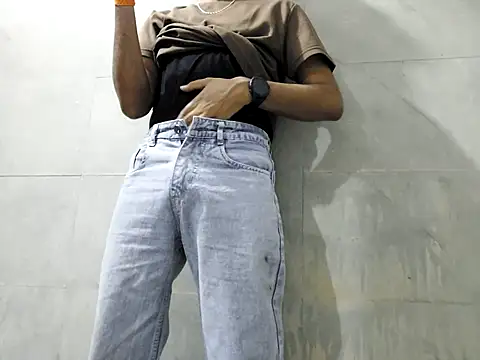 Lustyluckyy online show from April 9, 7:52 pm