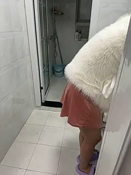 jinj-a online show from February 14, 2:39 am