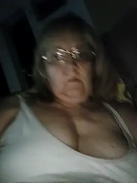 Violet5364 online show from March 31, 8:31 pm