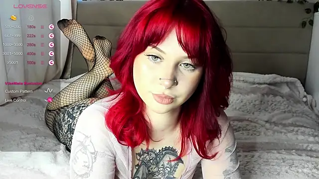 Snapshot of marynixoxo chatting on April 30, 10:43 am marynixoxo online show from April 30, 10:43 am
