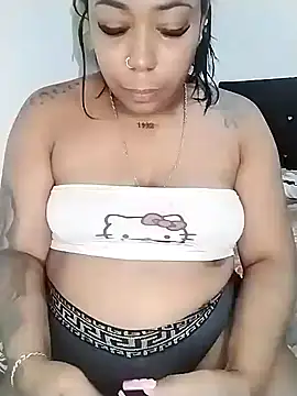 emma purple  online show from November 28, 3:14 pm