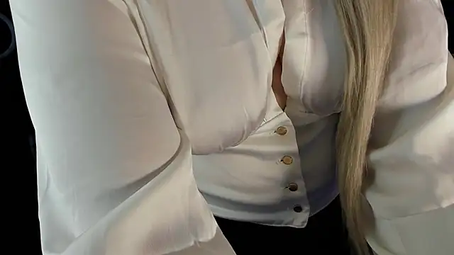 Snapshot of Hazbin_Hotel chatting on February 24, 12:37 pm Hazbin Hotel online show from February 24, 12:37 pm