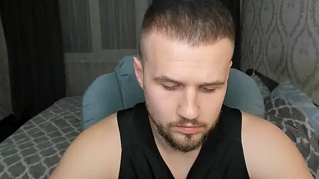 Vladik b online show from February 22, 7:25 pm