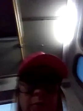 Snapshot of CandieGilson__ chatting on September 22, 10:39 am CandieGilson   online show from September 22, 10:39 am