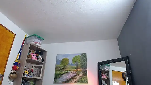 Snapshot of Meghan_hott chatting on March 6, 12:09 pm Meghan hott online show from March 6, 12:09 pm