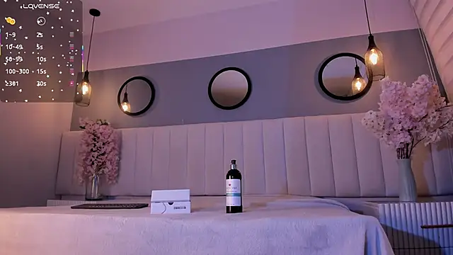 alice lodge online show from November 15, 3:26 am