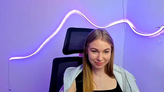 Dana flowers online show from March 20, 3:25 pm