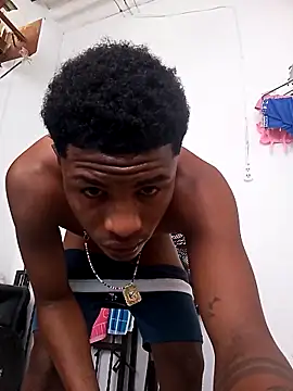 Snapshot of Bichorro chatting on October 13, 5:46 pm Bichorro online show from October 13, 5:46 pm