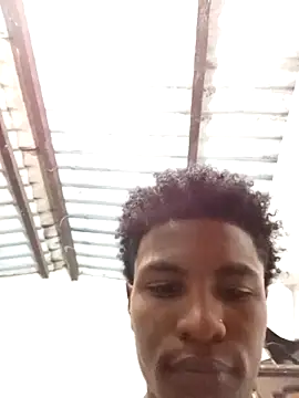 Snapshot of Bichorro chatting on February 5, 11:48 am Bichorro online show from February 5, 11:48 am