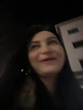 lunalovelee online show from November 1, 3:25 pm