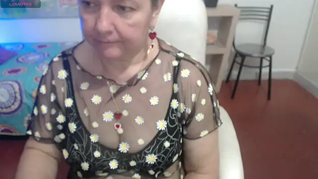 leonela 69 online show from March 3, 6:48 am