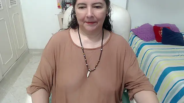 leonela 69 online show from May 22, 1:35 am