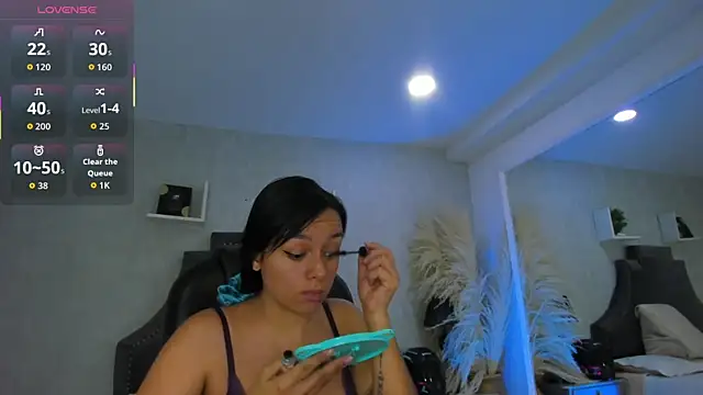 EmiliaRose  online show from March 10, 8:58 pm