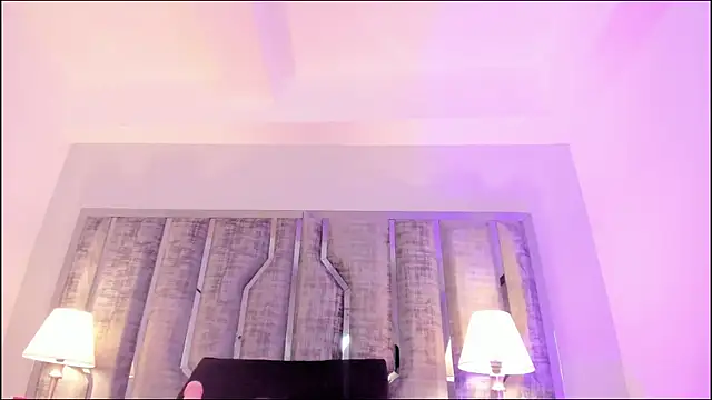 Snapshot of Ciara_Benet chatting on November 15, 3:08 pm Ciara Benet online show from November 15, 3:08 pm