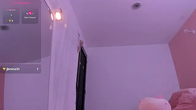 PamelaBliss online show from March 21, 7:44 am