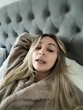 skyemorgan01 online show from March 26, 11:49 am