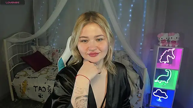 MargoBryan online show from February 21, 9:22 pm