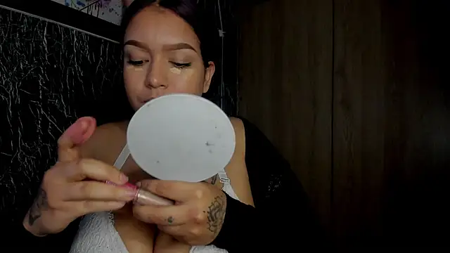 Bellota Girl online show from October 18, 12:02 am