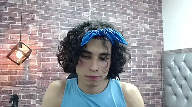 Snapshot of andrea_ocasio chatting on February 15, 4:34 pm andrea ocasio online show from February 15, 4:34 pm