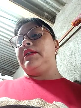 Snapshot of promiscuous-indecent-momm chatting on February 23, 3:08 pm promiscuous-indecent-momm online show from February 23, 3:08 pm