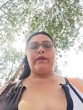 promiscuous-indecent-momm online show from February 14, 3:09 pm