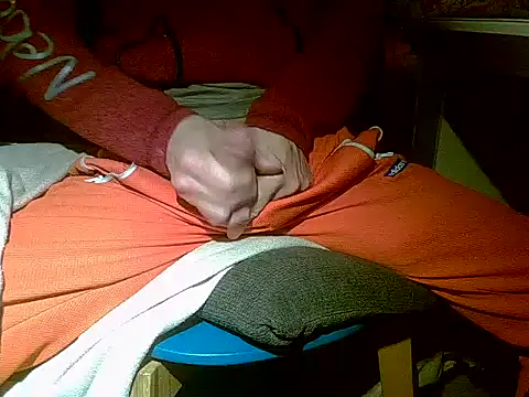 createur34 online show from February 18, 11:01 pm