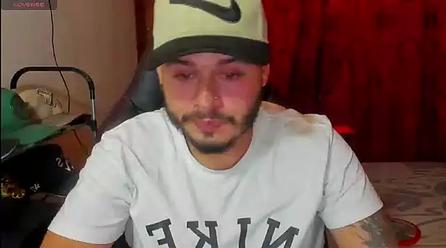 ragnar lothbrok777 online show from March 11, 1:48 am