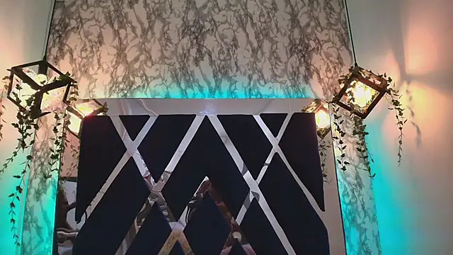 charlotte bluee online show from October 17, 7:16 pm