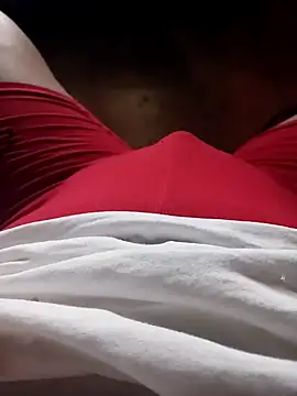 Snapshot of electroguz chatting on February 24, 2:26 pm electroguz online show from February 24, 2:26 pm