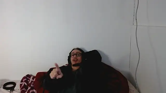 Snapshot of cholitohermoso chatting on October 3, 3:42 pm cholitohermoso online show from October 3, 3:42 pm