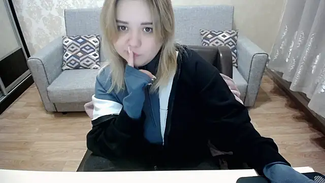 Snapshot of Finna_39 chatting on September 21, 6:53 pm Finna 39 online show from September 21, 6:53 pm