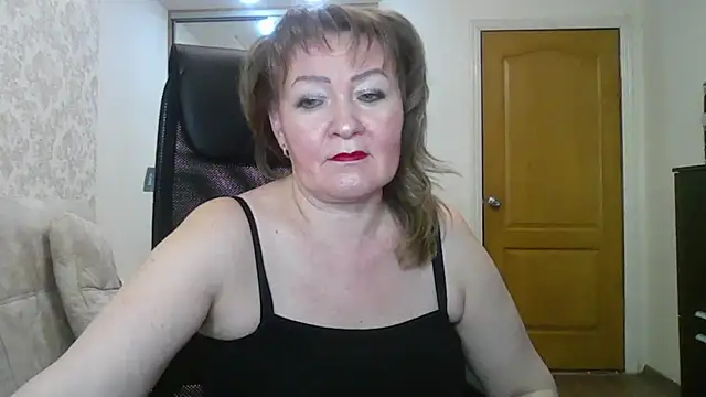 Victoria secrets  online show from February 19, 5:38 pm