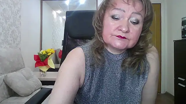 Victoria secrets  online show from March 20, 2:53 pm