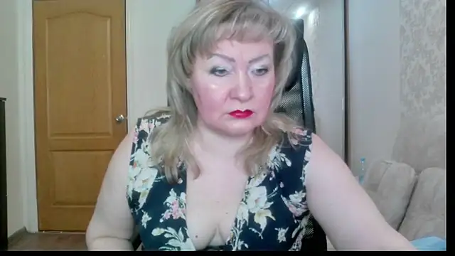 Snapshot of Victoria_secrets_ chatting on April 26, 6:22 am Victoria secrets online show from April 26, 6:22 am