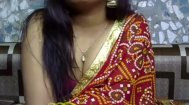 Snapshot of BROUNGIRLKAVYA chatting on February 21, 9:56 am BROUNGIRLKAVYA online show from February 21, 9:56 am