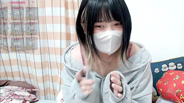 Snapshot of FUYU_rain chatting on December 3, 12:51 am FUYU rain online show from December 3, 12:51 am