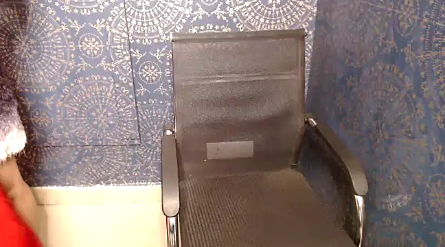 megancatluna online show from March 19, 8:12 am