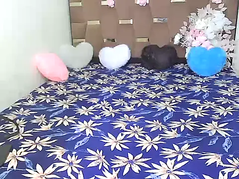 megancatluna online show from September 27, 4:17 am