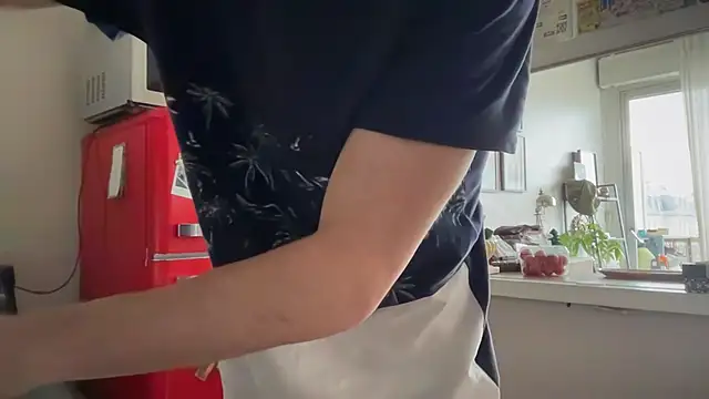 MikymikeBBWD online show from December 17, 12:33 pm