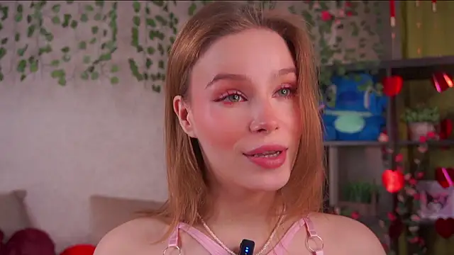 TaiteBayles online show from February 24, 1:36 am