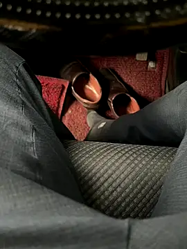 BadboySLR 8899 online show from September 17, 11:12 am