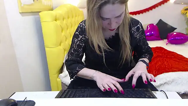 TessaDaybreak online show from March 2, 10:35 am