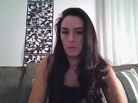 Layla Gilf Mae online show from March 20, 9:13 pm