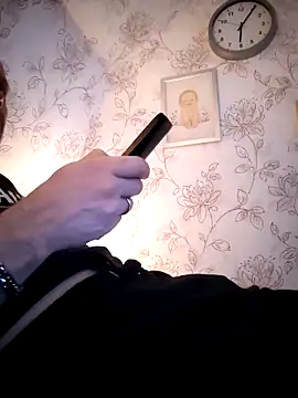 Teemu online show from November 5, 4:07 pm