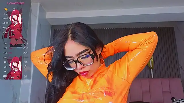 Snapshot of Anni_acker_b chatting on February 2, 1:21 pm Anni acker b online show from February 2, 1:21 pm