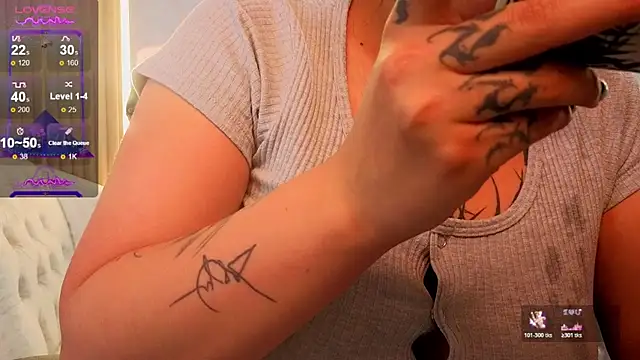 Snapshot of Anni_acker_b chatting on February 26, 12:37 pm Anni acker b online show from February 26, 12:37 pm